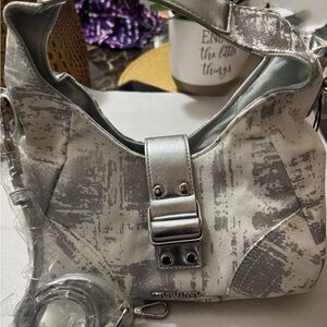 Steve Madden Metallic Silver and white Shoulder Bag